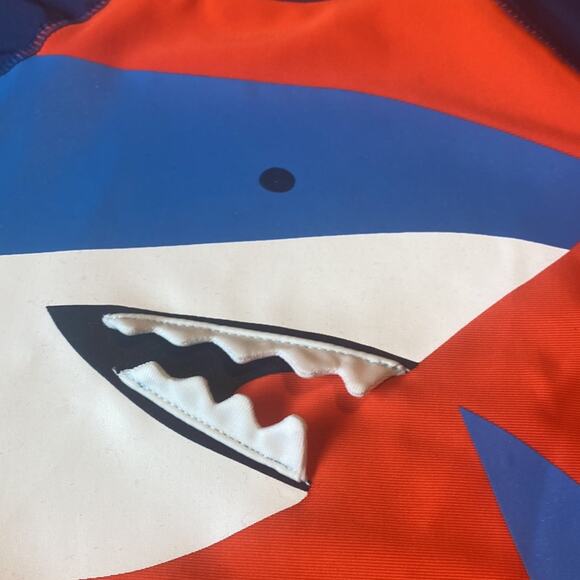 NWT GAP BabyGap Long Sleeve Shark Rash Guard Swim Top (12-18 Months) - Picture 3 of 6